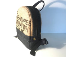 Charger l'image dans la galerie, Petit sac à dos en sac de café Upcyclé, Jean recyclé
