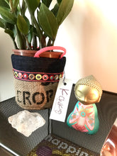 Charger l'image dans la galerie, Cache-pot en sac de café upcyclé - fait main - à Paris