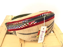 Charger l'image dans la galerie, Pochette banane L